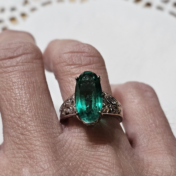 Genuine Emeraldine Quartz Triplet Ring Platinum over Sterling Silver Sz 6! NWT - Picture 8 of 8